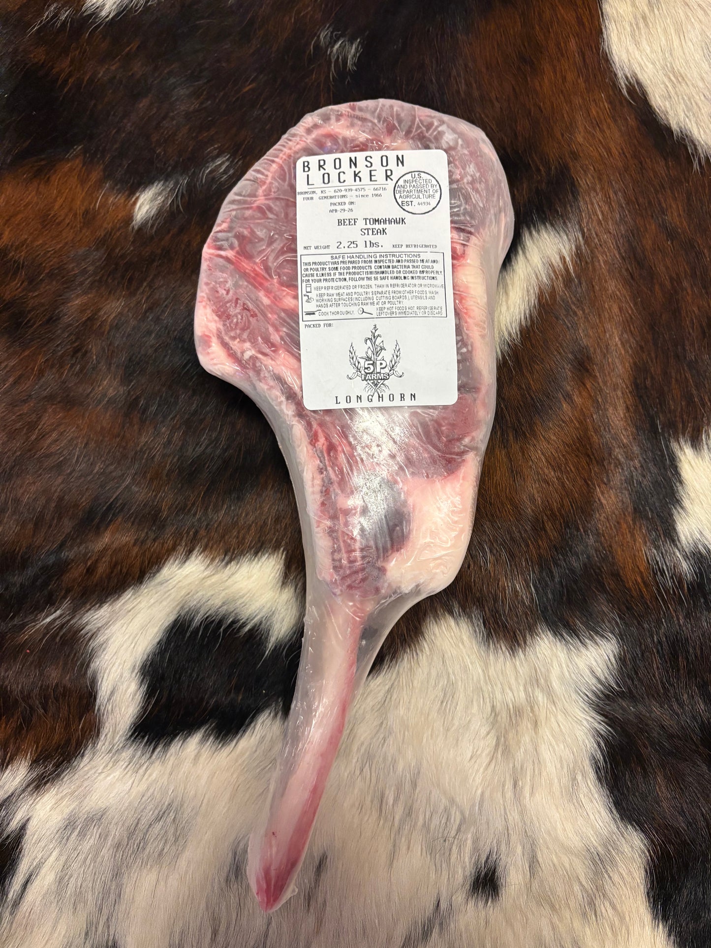 Longhorn Tomahawk Steak